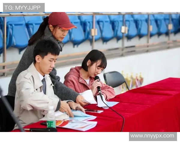 杭州篮球队在欧锦赛中的拼搏历程与荣耀时刻全景回顾