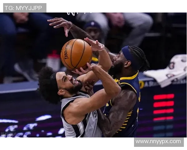 卡里斯勒韦尔在NBA赛场上的成长与挑战之路探讨 卡里斯勒韦尔在NBA赛场上的成长与挑战之路探讨