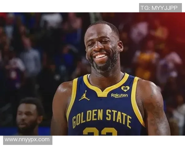 德雷蒙德格林如何在勇士队中扮演核心角色与领导者的双重身份