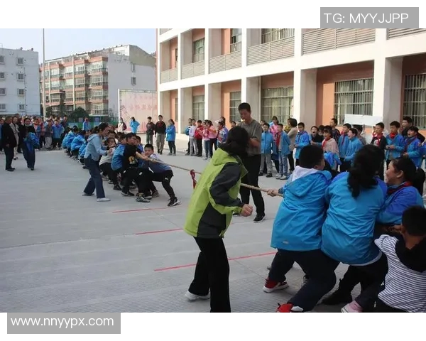 林茨蓝白队迎战强敌全力争胜展现团队精神与竞技风采