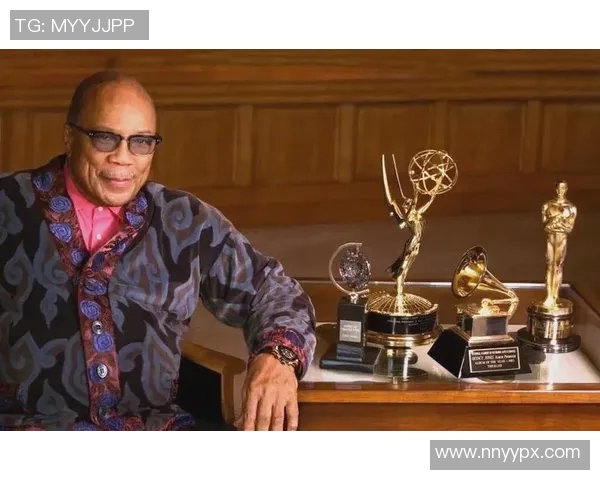 琼斯的传奇人生探索与成就背后的故事与启示