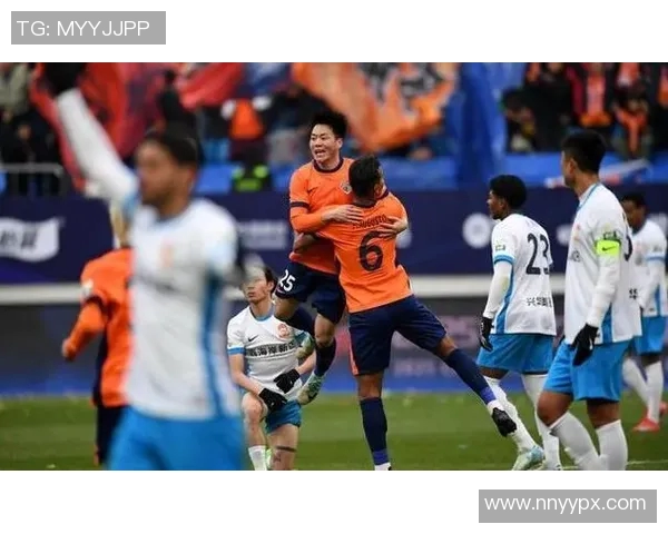 申花与一方激战正酣比分揭晓精彩瞬间回顾 申花与一方激战正酣比分揭晓精彩瞬间回顾