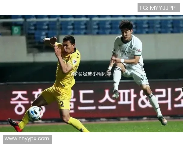 蔚山现代与光州FC比赛深度分析及战术对比探讨