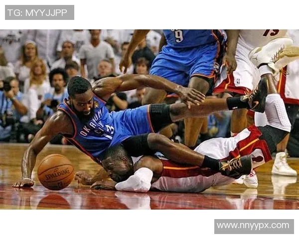 冈萨加大学与北卡罗来纳大学的篮球对决精彩回顾与分析 冈萨加大学与北卡罗来纳大学的篮球对决精彩回顾与分析